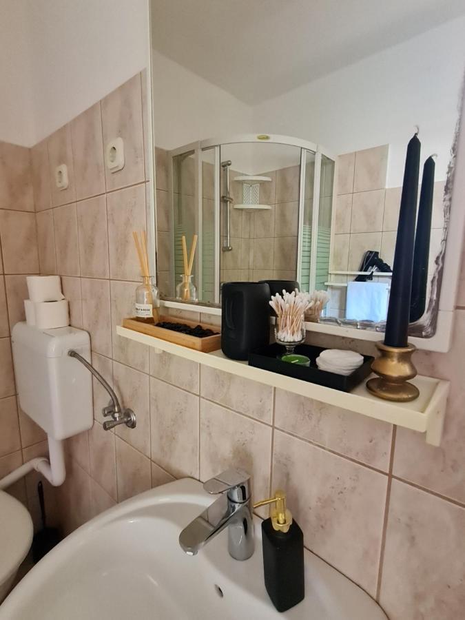 Mellon Apartments Zaton  Luaran gambar